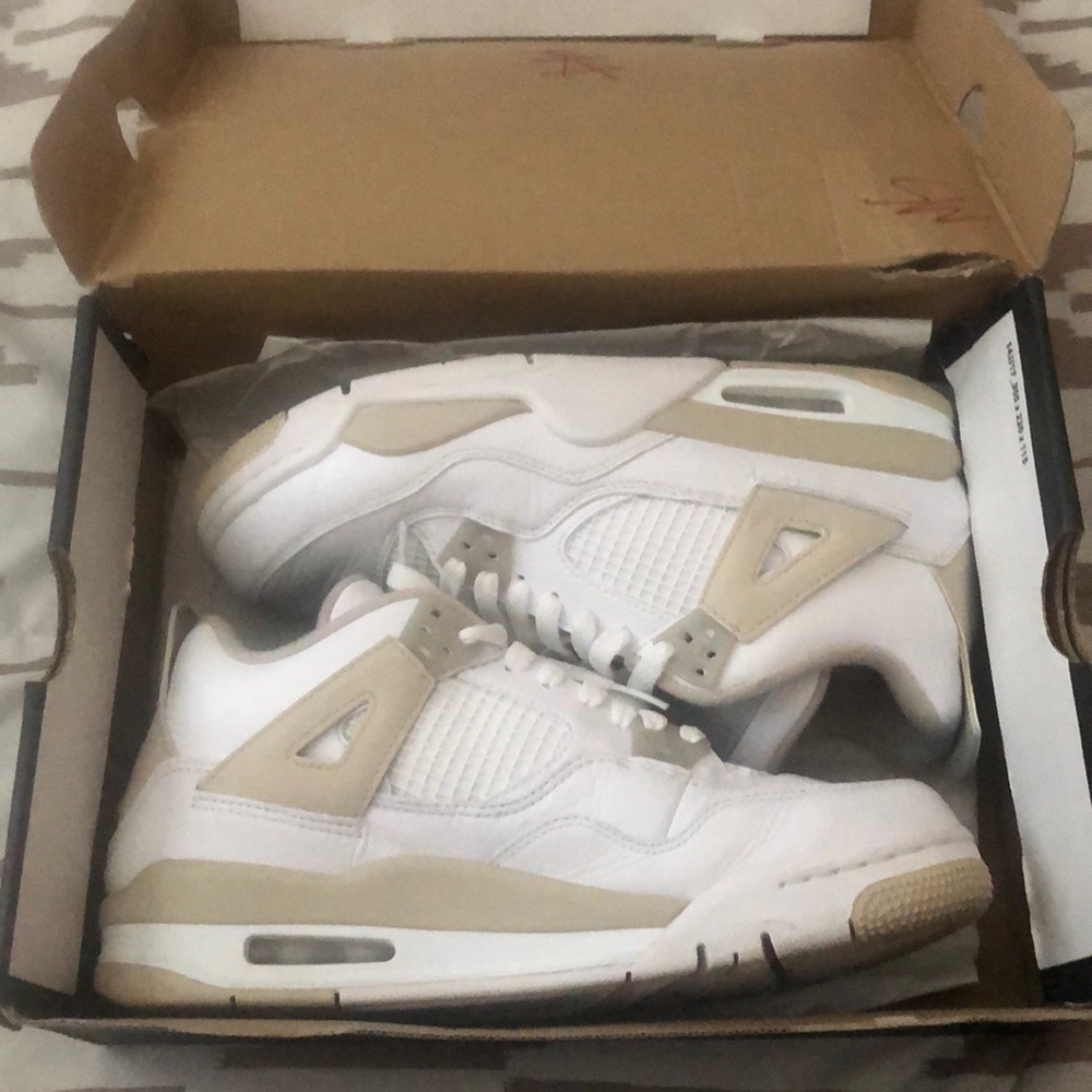 Air Jordan 4 Retro GG